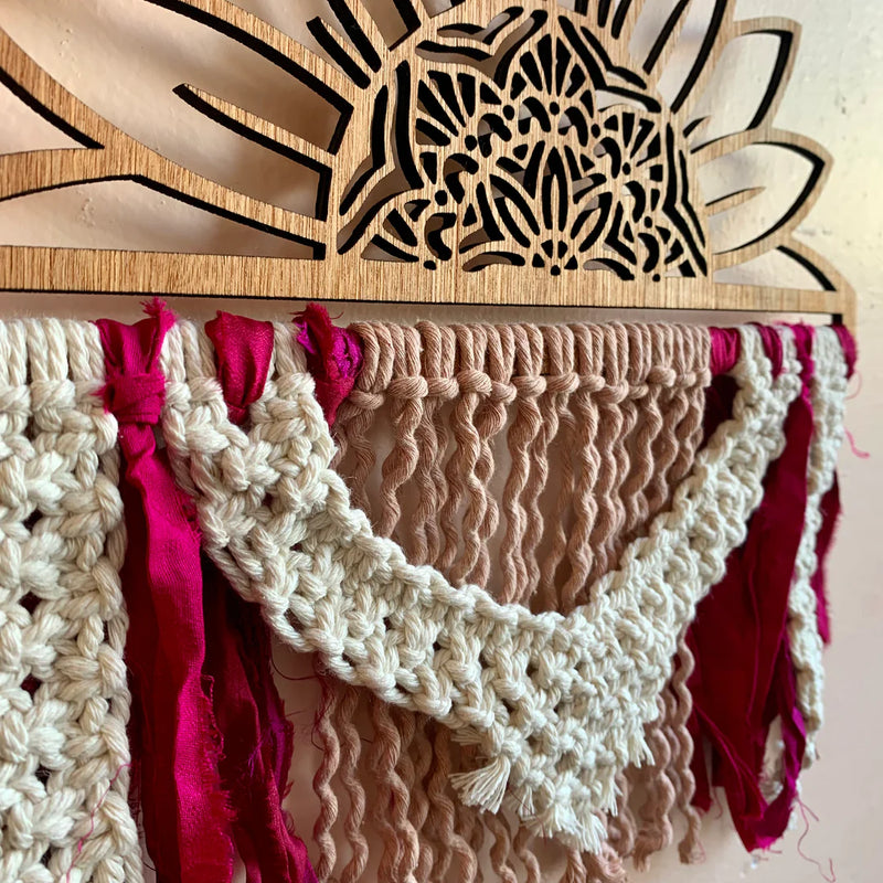 Sunflower Wall Hanging : Pink